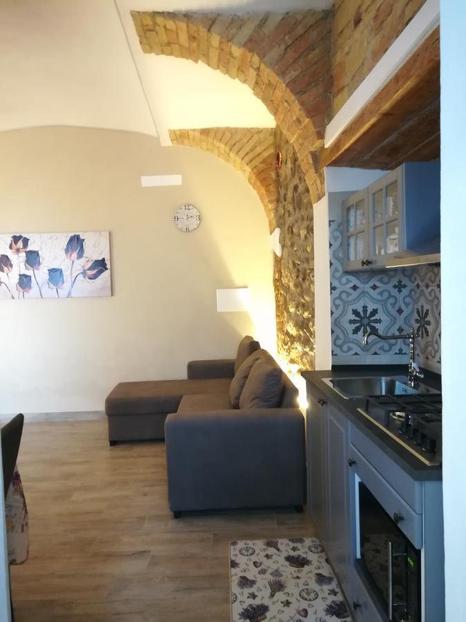 Montorfano Suite โรวาโต ภายนอก รูปภาพ